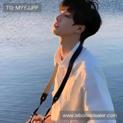 荣杏暖